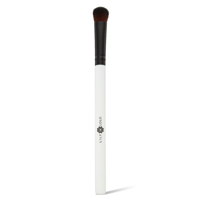 Lily Lolo Synthetic Concealer Brush: Synthetic bristle Concealer Brush, ideal for covering spots and blemishes.